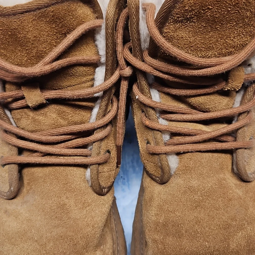 UGG Australia Men’s Neumel 1016472 High Chunky size 12